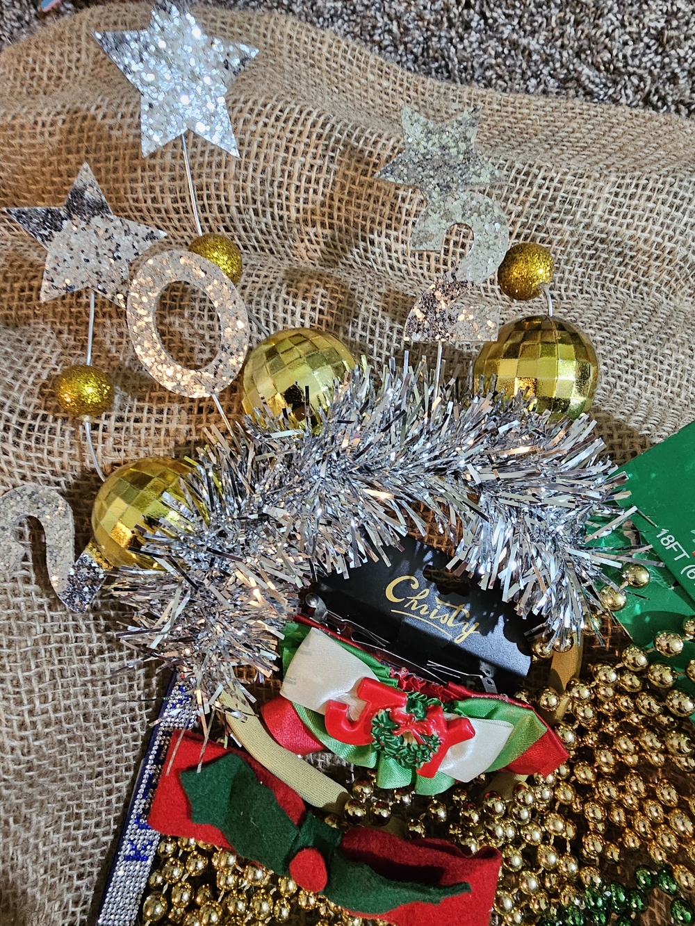 Junk Drawer Holiday Edition - Picture 3 of 4